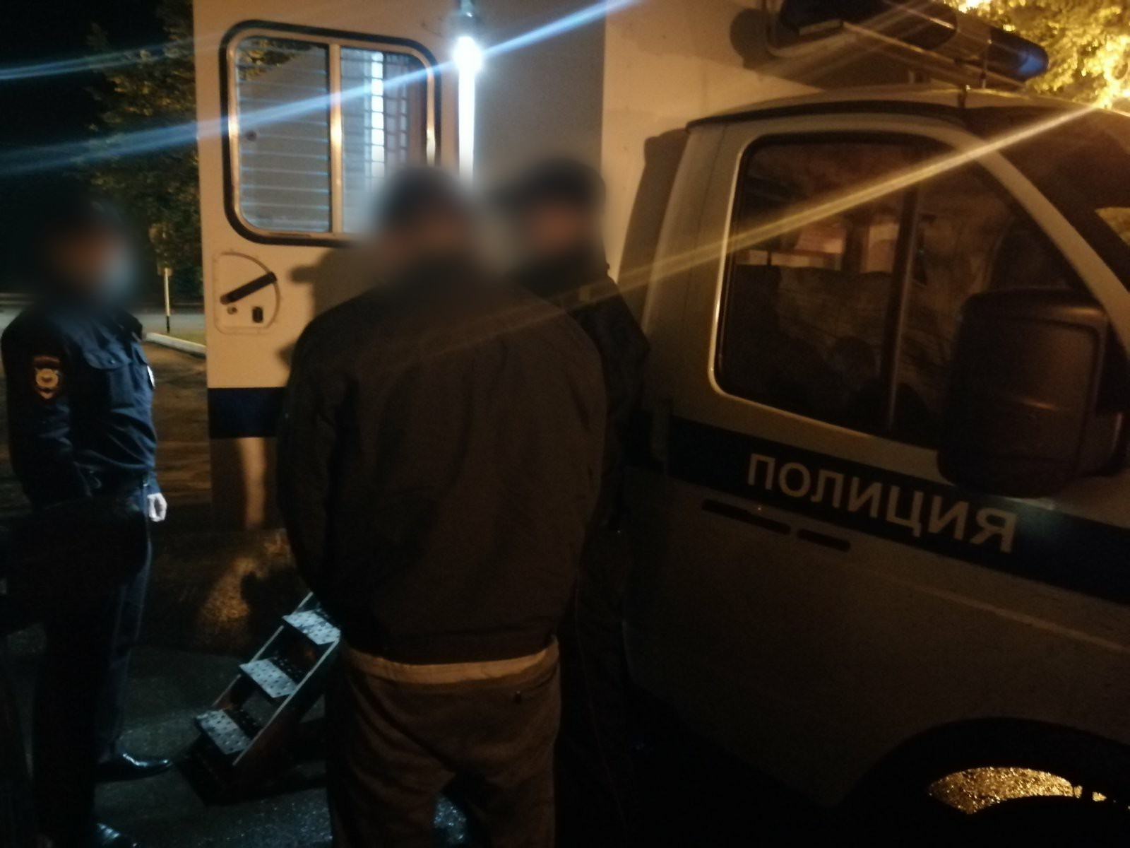 Арест 18. Избитый парень в больнице. Убийство в Романовке Саратовская область. Парень с разбитой головой в больнице.