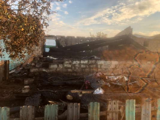 Пожар в селе под Балаковом унес жизни 5 человек 
