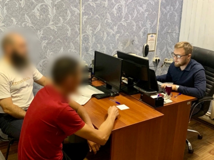 Жителю Питерского района, обвиняемого в покушении на убийство мужчины, избрана мера пресечения в виде заключения под стражу